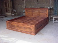 SHEESHAM WOOD BED