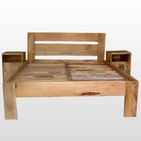 INDIAN MANGO WOOD BED