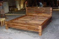 SHEESHAM WOOD BED